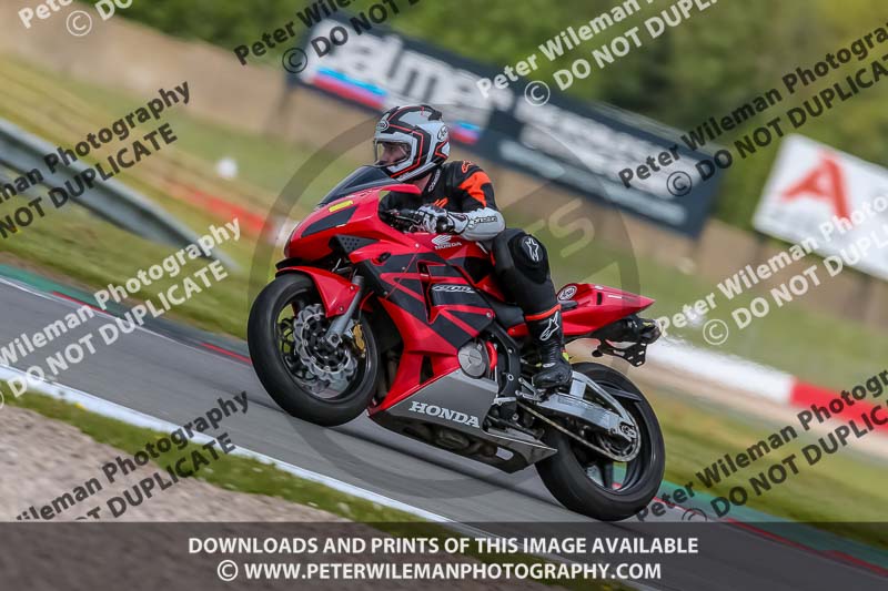 Castle Combe 2019;PJ Motorsport Photography 2019;donington no limits trackday;donington park photographs;donington trackday photographs;no limits trackdays;peter wileman photography;trackday digital images;trackday photos